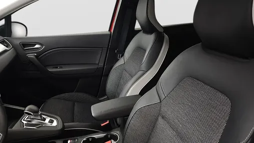 RENAULT Captur Captur 1.3 TCe mHEV Techno EDC