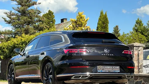VOLKSWAGEN Arteon Arteon 2.0 TSI R-Line DSG