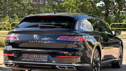 VOLKSWAGEN Arteon Arteon 2.0 TSI R-Line DSG