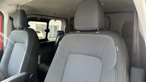 FORD Transit Custom Transit Custom 2.0 EcoBlue 320 L1H1 AWD Limited (bryg.) Aut. Nowy