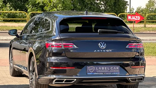 VOLKSWAGEN Arteon Arteon 2.0 TSI R-Line DSG