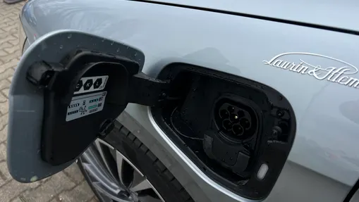 SKODA Superb Superb 1.5 TSI Plug-in Hybrid L&K DSG