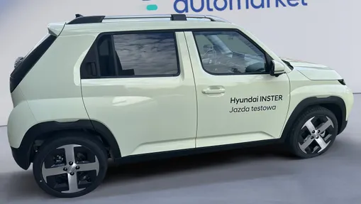 HYUNDAI Inster Inster 49kWh Smart Limited