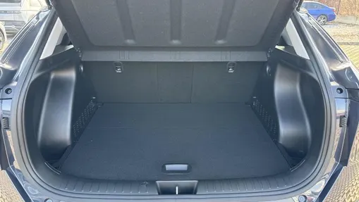HYUNDAI Kona Kona 1.6 GDI Hybrid Executive DCT