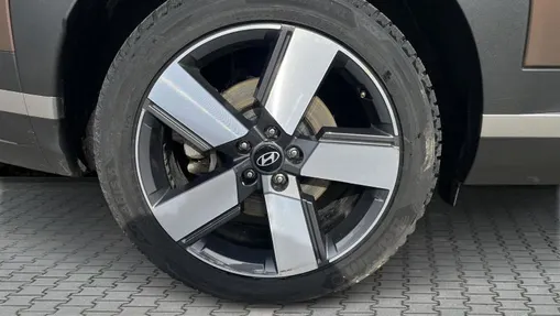HYUNDAI Santa Fe Santa Fe 1.6 T-GDI PHEV Platinum 4WD aut 7os.