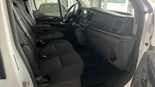 FORD Transit Custom Transit Custom Kombi 320 L2H1 Trend