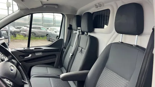FORD Transit Custom Transit Custom 300 L2H2 Trend