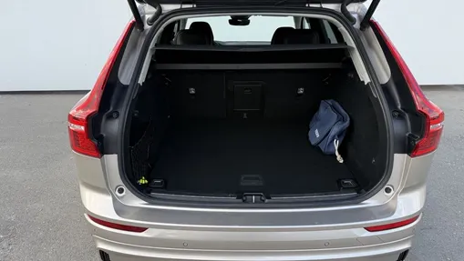 VOLVO XC60 XC60 B4 D AWD Plus Dark aut