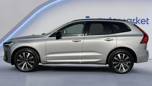 VOLVO XC60 XC60 B4 D AWD Plus Dark aut