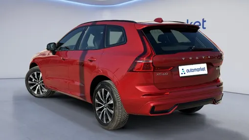 VOLVO XC60 XC60 B5 B AWD Plus Dark aut