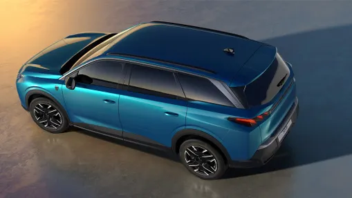 PEUGEOT 5008 5008 1.2 PureTech mHEV GT S&S e-DCS6 Nowy