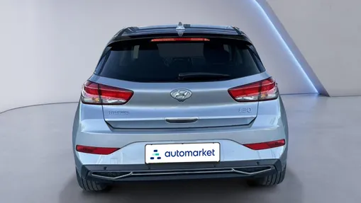 HYUNDAI i30 i30 1.0 T-GDI Smart