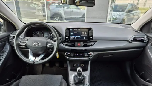 HYUNDAI i30 i30 1.0 T-GDI Smart