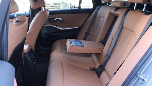 BMW Seria 3 318d mHEV Sport Line aut