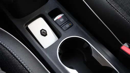 RENAULT Captur Captur 1.3 TCe mHEV Techno EDC