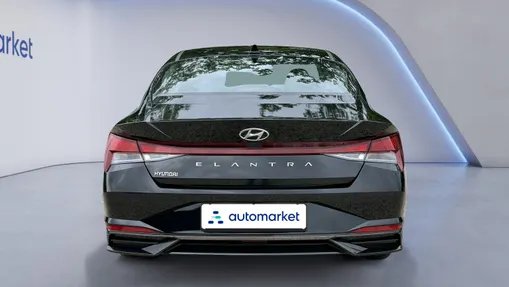 HYUNDAI Elantra Elantra 1.6 Smart CVT