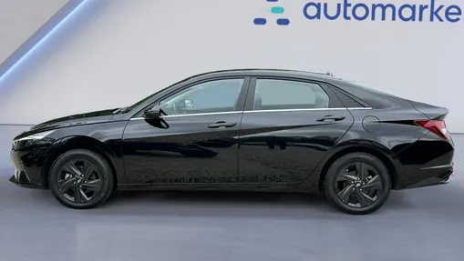 HYUNDAI Elantra Elantra 1.6 Smart CVT