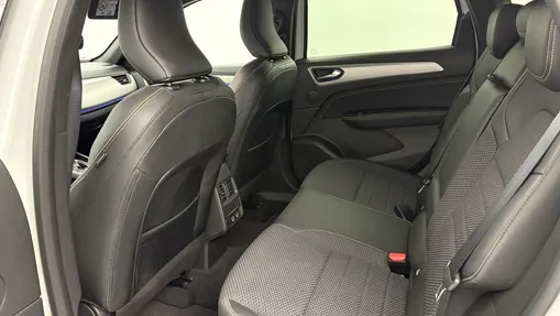 RENAULT Arkana Arkana 1.6 E-TECH Techno MMT