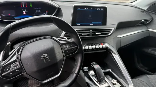 PEUGEOT 5008 5008 1.5 BlueHDI Active S&S EAT8