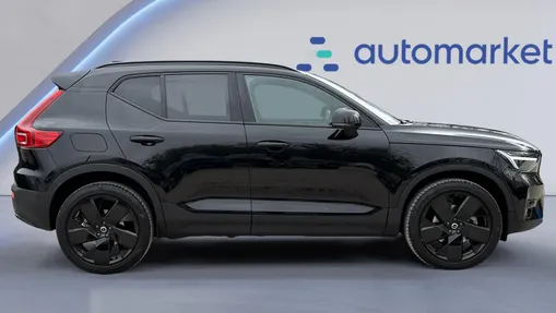 VOLVO XC40 XC40 B3 Plus Dark aut