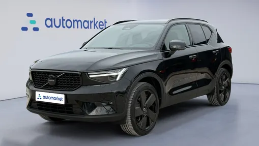 VOLVO XC40 XC40 B3 Plus Dark aut