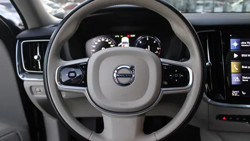 VOLVO V60 V60 CC B4 D AWD aut