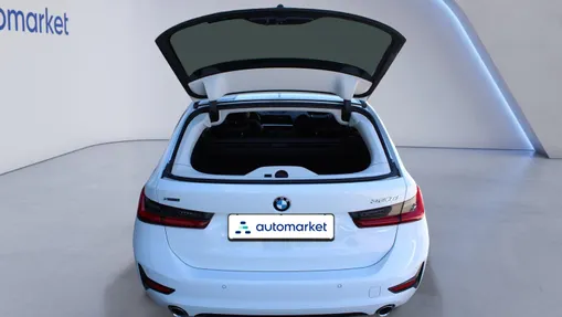 BMW Seria 3 320d xDrive Sport Line aut