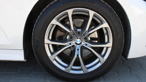 BMW Seria 3 320d xDrive Sport Line aut