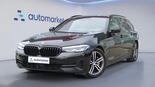 BMW Seria 5 530e xDrive M Sport sport-aut