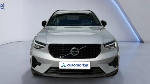VOLVO XC40 XC40 B3 Plus Dark aut