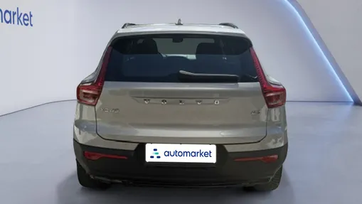 VOLVO XC40 XC40 B3 Plus Dark aut