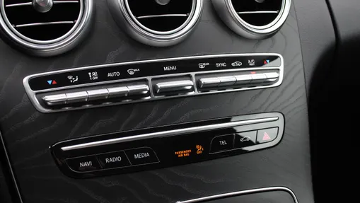 MERCEDES-BENZ C Klasa C 220 d 9G-TRONIC