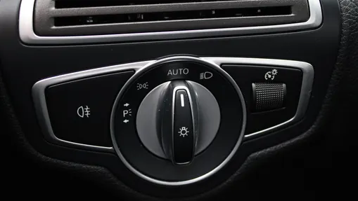 MERCEDES-BENZ C Klasa C 220 d 9G-TRONIC