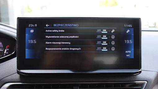 PEUGEOT 5008 5008 1.6 PureTech GT Pack S&S EAT8