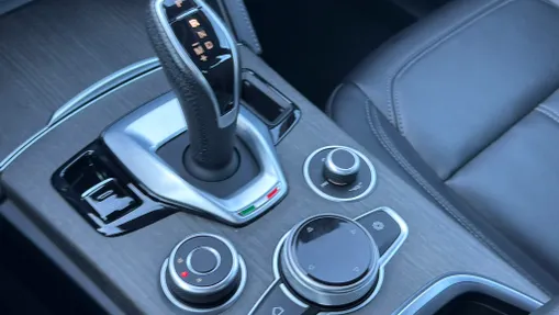 ALFA ROMEO Stelvio Stelvio 2.0 Turbo TI Q4 aut