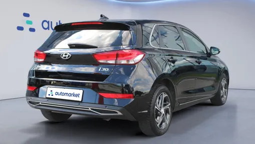 HYUNDAI i30 i30 1.5 T-GDI 48V Smart DCT