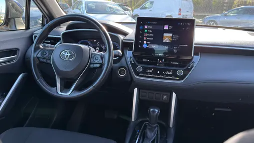 TOYOTA Corolla Cross Corolla Cross 2.0 Hybrid Comfort