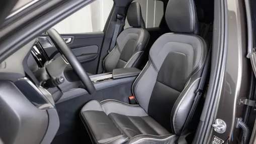 VOLVO XC60 XC60 B5 D AWD Ultimate Dark aut