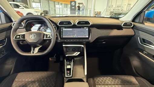 MG ZS ZS 1.5 HEV+ Excite aut Nowy
