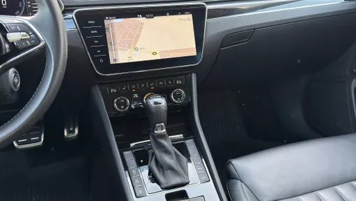 SKODA Superb Superb 2.0 TDI SCR L&K DSG