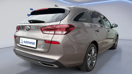HYUNDAI i30 i30 1.5 T-GDI 48V Executive DCT