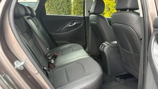 HYUNDAI i30 i30 1.5 T-GDI 48V Executive DCT