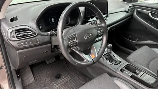 HYUNDAI i30 i30 1.5 T-GDI 48V Executive DCT