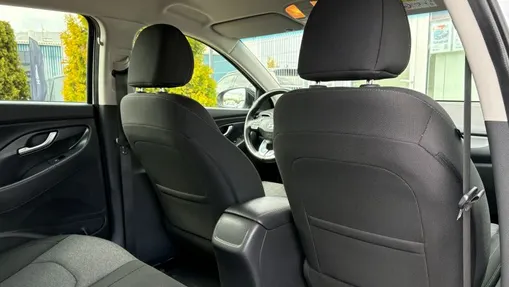 HYUNDAI i30 i30 1.5 T-GDI 48V Smart DCT