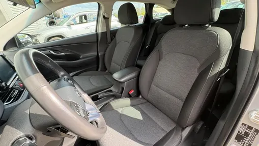 HYUNDAI i30 i30 1.5 T-GDI 48V Smart DCT