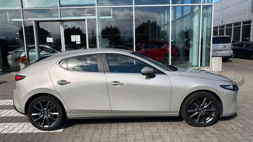 MAZDA 3 3 2.0 mHEV Exclusive Line aut
