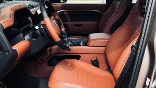 LAND ROVER Defender Defender 110 4.4 P635 V8 mHEV Octa Nowy