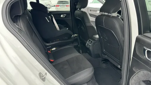 VOLVO C40 C40 P8 Recharge AWD Ultimate