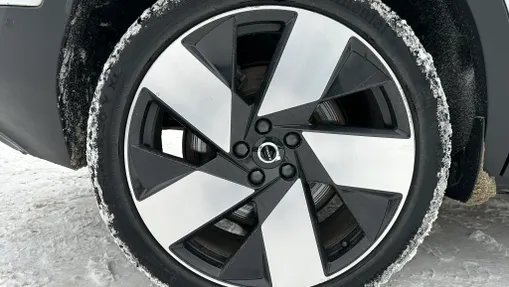 VOLVO C40 C40 P8 Recharge AWD Ultimate