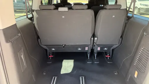 PEUGEOT Traveller Traveller 2.0 BlueHDi Long Business EAT8